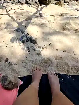 Snapshot of Alexvit2616 chatting on 02-05-25, 06:46 Alexvit2616 online show from 02-05-25, 06:46