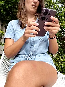 Snapshot of Alexvit2616 chatting on 09-28-25, 02:22 Alexvit2616 online show from 09-28-25, 02:22