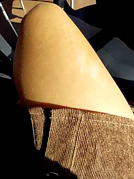 Snapshot of Alexvit2616 chatting on 11-05-25, 11:21 Alexvit2616 online show from 11-05-25, 11:21