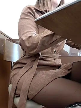 Snapshot of Alexvit2616 chatting on 11-21-25, 10:14 Alexvit2616 online show from 11-21-25, 10:14