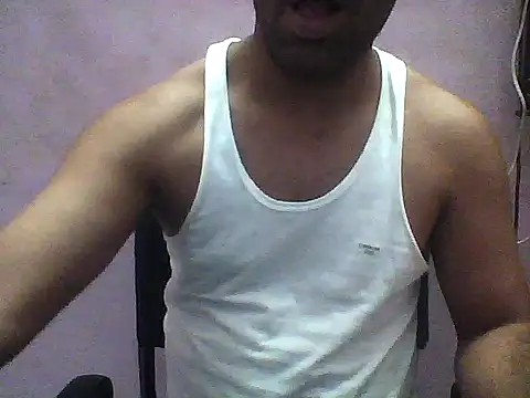 Snapshot of guryverma chatting on 10-22-25, 04:07 guryverma online show from 10-22-25, 04:07