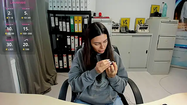 kilenyapatrice online show from 10-26-25, 01:50