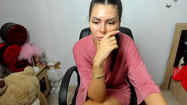 Snapshot of kilenyapatrice chatting on 07-14-26, 09:47 kilenyapatrice online show from 07-14-26, 09:47