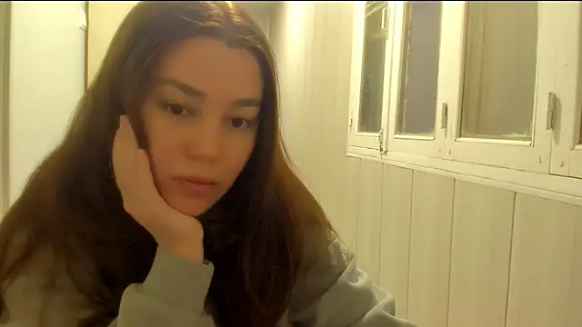 LunaXmii online show from 11-15-25, 01:36