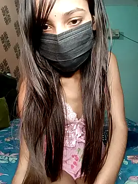 poojaji690 online show from 02-02-25, 03:43