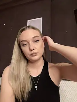 Alisa Rise online show from 03-02-25, 06:40