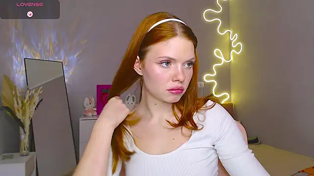 Red  Candy online show from 03-06-25, 03:35