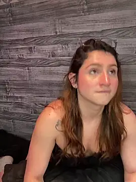 kamel-ayesha online show from 01-04-25, 05:37