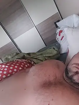 Snapshot of Macanxxx chatting on 01-04-25, 09:00 Macanxxx online show from 01-04-25, 09:00