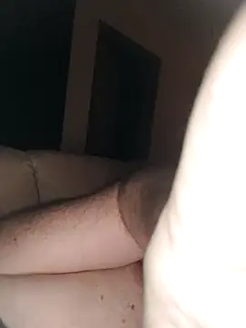 Snapshot of Macanxxx chatting on 03-12-25, 04:30 Macanxxx online show from 03-12-25, 04:30