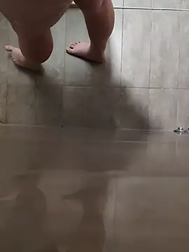 Snapshot of Macanxxx chatting on 12-04-25, 05:32 Macanxxx online show from 12-04-25, 05:32