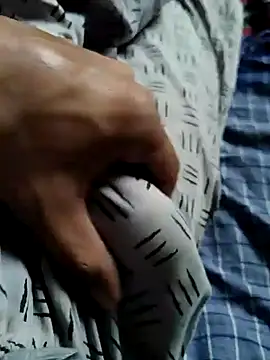 Snapshot of William390 chatting on 12-09-24, 02:13 William390 online show from 12-09-24, 02:13