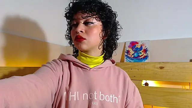 Snapshot of Bitsy_Messy chatting on 02-12-26, 11:55 Bitsy Messy online show from 02-12-26, 11:55