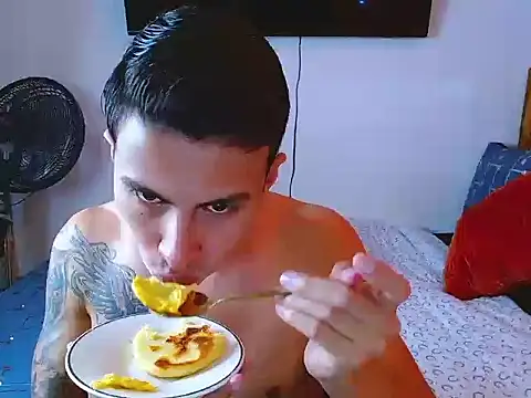 Velk hot online show from 05-01-26, 01:59