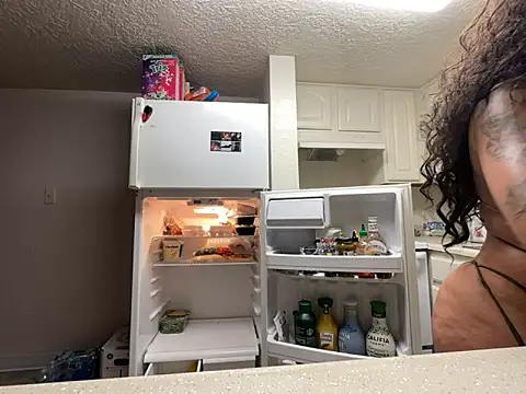 Snapshot of GoddessNih chatting on 11-11-25, 10:54 GoddessNih online show from 11-11-25, 10:54