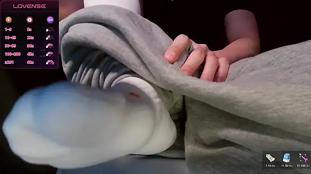 Snapshot of Bo-Qiang chatting on 01-16-25, 03:56 Bo-Qiang online show from 01-16-25, 03:56