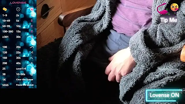 Adamdaddybear online show from 10-02-25, 07:59