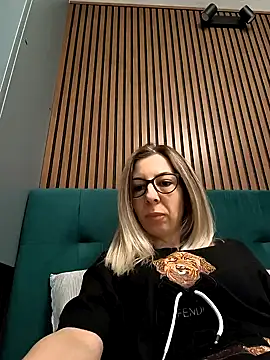 SukyGirl online show from 01-21-25, 04:21