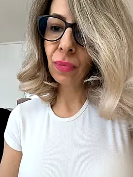 SukyGirl online show from 02-07-25, 11:45