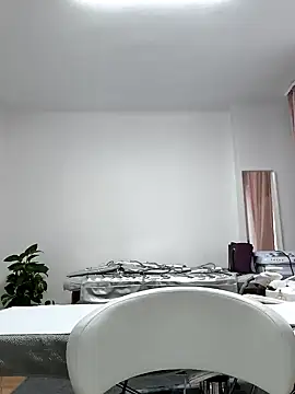 SukyGirl online show from 02-08-25, 12:06