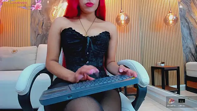 Snapshot of ella_harper chatting on 11-27-25, 02:46 ella harper online show from 11-27-25, 02:46