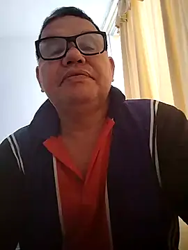 Snapshot of catatunboculion chatting on 01-03-25, 01:47 catatunboculion online show from 01-03-25, 01:47