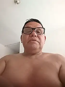 Snapshot of catatunboculion chatting on 01-11-25, 01:22 catatunboculion online show from 01-11-25, 01:22