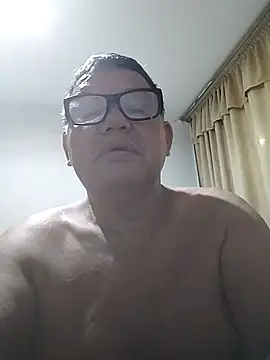 Snapshot of catatunboculion chatting on 01-16-25, 10:10 catatunboculion online show from 01-16-25, 10:10