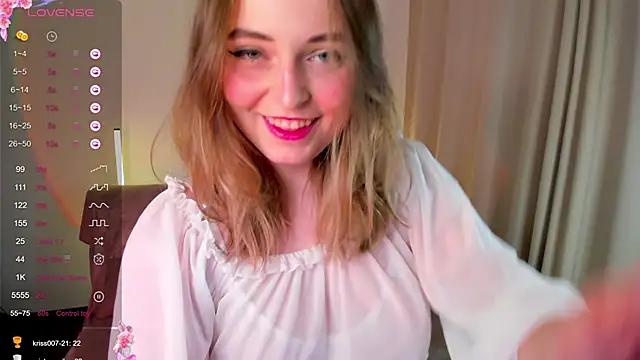 Snapshot of alysia_storm chatting on 12-20-25, 06:48 alysia storm online show from 12-20-25, 06:48