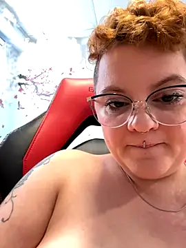 Sweetleeahxx online show from 12-04-25, 03:10