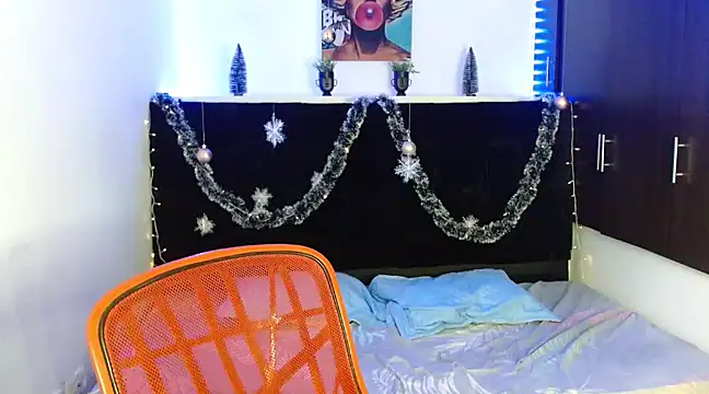 Miapeyton online show from 12-06-24, 03:11