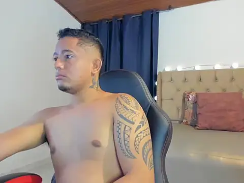 Snapshot of Michael_Acosta chatting on 02-09-25, 11:58 Michael Acosta online show from 02-09-25, 11:58