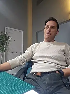 Lucas   81 online show from 01-09-26, 07:15