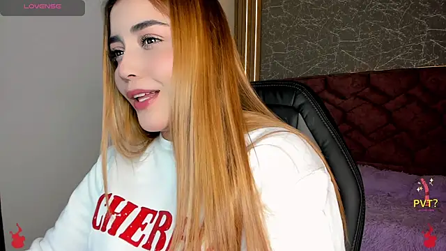 Lucia star   online show from 01-24-25, 08:00