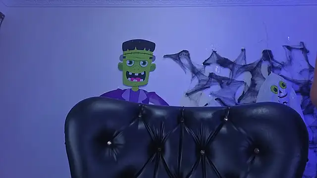 Agatha humidity online show from 10-13-25, 07:30