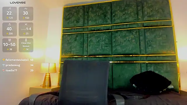 Snapshot of Latrellx7 chatting on 01-30-25, 02:36 Latrellx7 online show from 01-30-25, 02:36