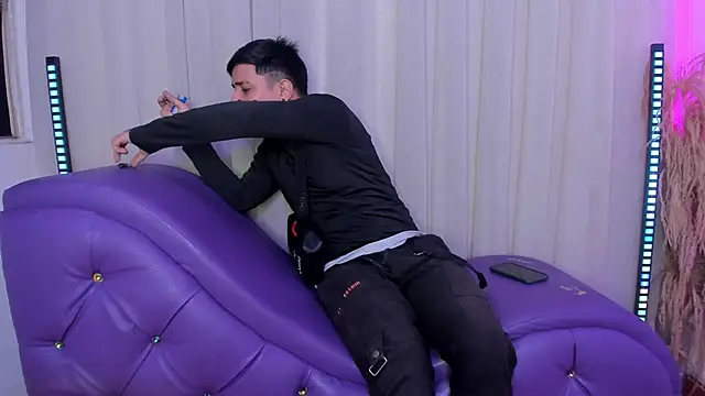 Yourslust  online show from 02-13-26, 12:34