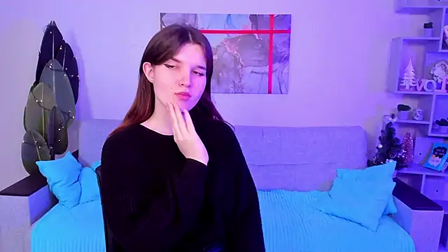 Snapshot of BonneyLove chatting on 12-19-24, 07:18 BonneyLove online show from 12-19-24, 07:18