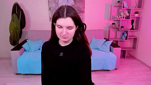 Snapshot of BonneyLove chatting on 01-14-25, 08:37 BonneyLove online show from 01-14-25, 08:37