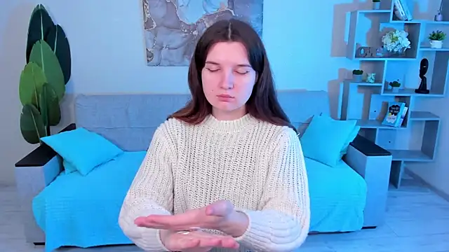 Snapshot of BonneyLove chatting on 02-19-25, 05:38 BonneyLove online show from 02-19-25, 05:38