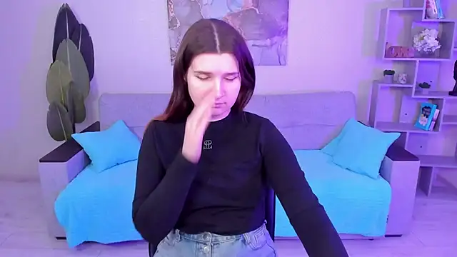 Snapshot of BonneyLove chatting on 02-26-25, 09:48 BonneyLove online show from 02-26-25, 09:48