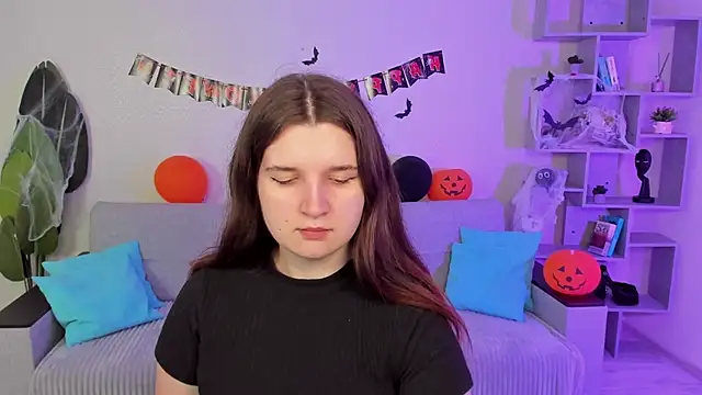 Snapshot of BonneyLove chatting on 11-03-25, 05:36 BonneyLove online show from 11-03-25, 05:36