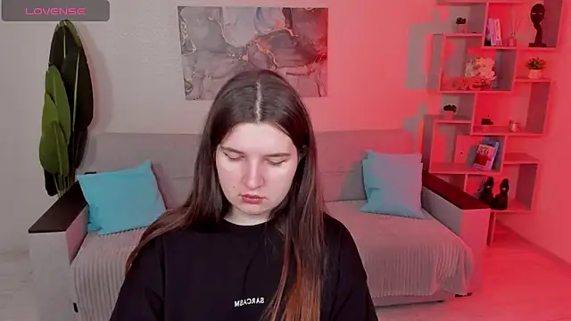 Snapshot of BonneyLove chatting on 02-24-26, 05:22 BonneyLove online show from 02-24-26, 05:22