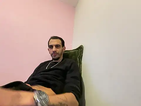 Rebeu313 online show from 02-08-26, 02:37