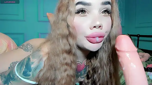 Aira vi online show from 01-05-25, 08:54