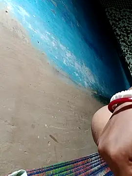 Snapshot of AparnaBoudi chatting on 10-08-25, 06:16 AparnaBoudi online show from 10-08-25, 06:16