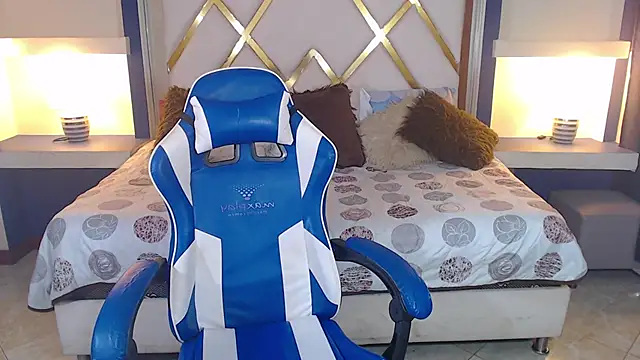 Perla prg online show from 03-01-25, 04:44