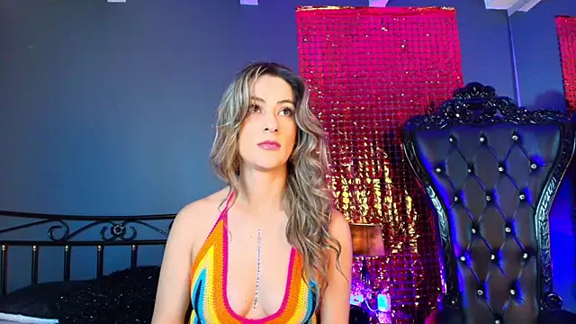 Snapshot of AryTorres_ chatting on 10-15-25, 10:37 AryTorres online show from 10-15-25, 10:37