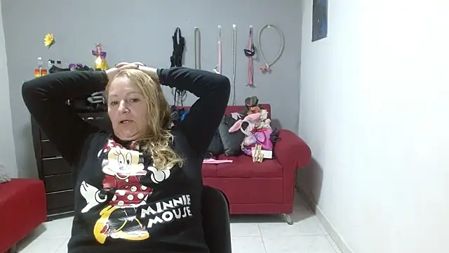 emperabigbootybigass online show from 02-10-25, 12:18