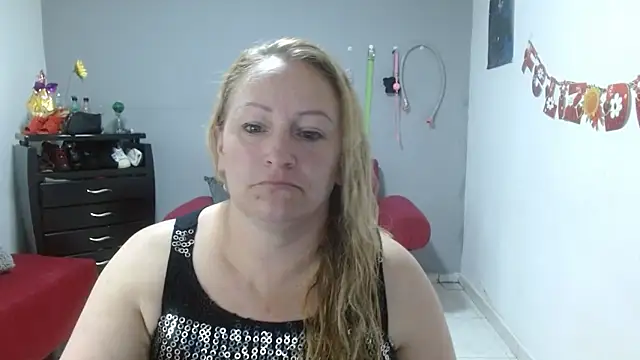 emperabigbootybigass online show from 03-03-25, 06:33